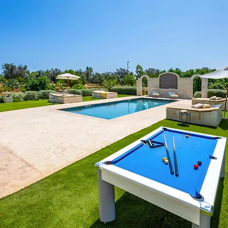 Flavia By * San Vito dei Normanni